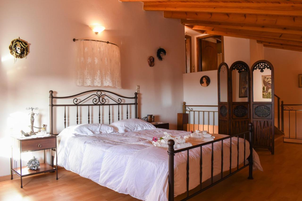 Amber Seaview Villa By The Olive Groves Kalamata Exterior photo